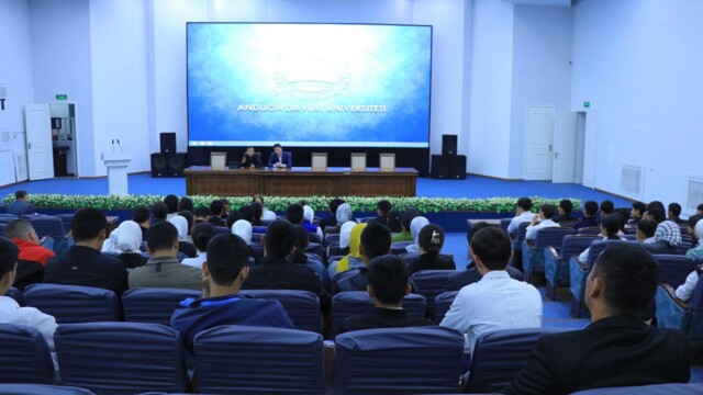 Holding a series of meetings with the youth in regions