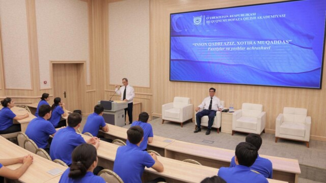 Meeting dedicated to the traditions of selfless service and patriotism