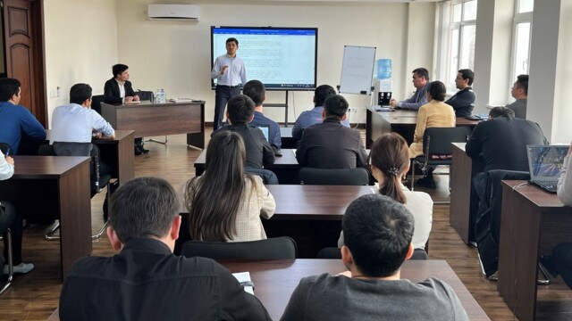 Master class with a professor from the Nagoya University of Economics