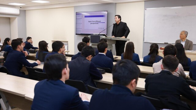 A practical training on road safety was held at the Academy with the participation of a Japanese expert.