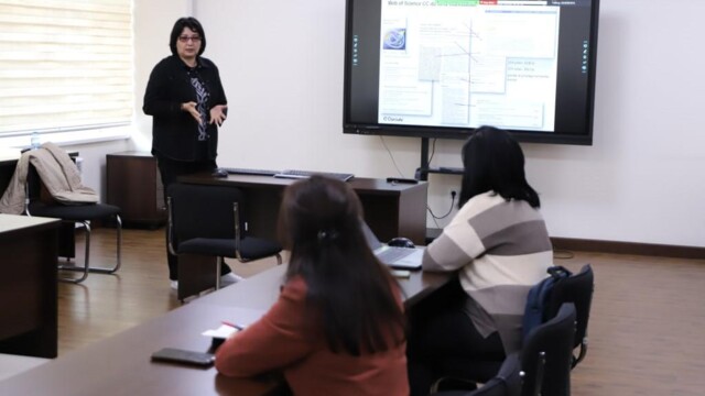 There was a seminar-training on using global information resources