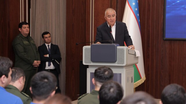 Shaping a Generation Committed to Serving the Law: A Meeting Between Leadership and Students Held at the Academy