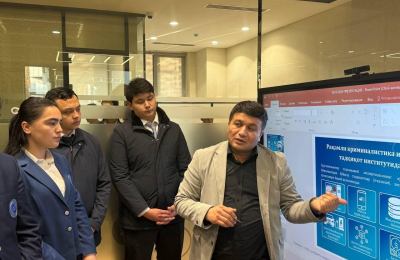 akademicheskaja-dekada-studenty-priobschajutsja-k-miru-tsifrovoj-kriminalistiki