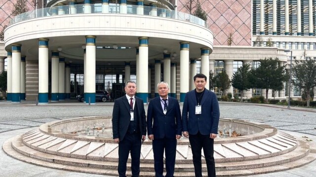 Ознакомление с деятельностью Национальной библиотеки при Президенте Турции