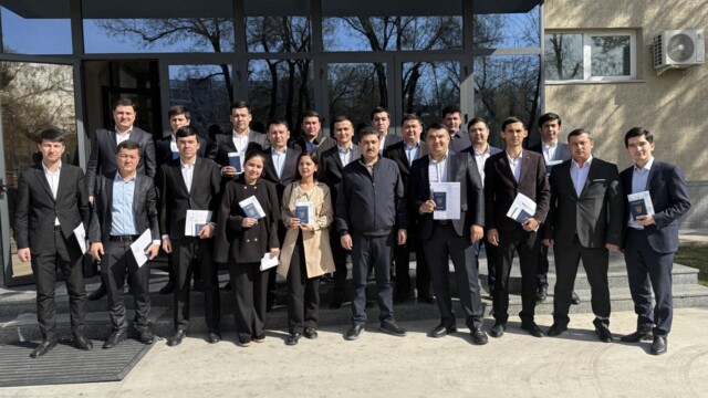 The professional retraining course in the form of initial specialization has been completed