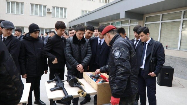 A Military-Patriotic Event Held at the Academy