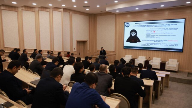 Modern cybersecurity threats and measures to prevent them were considered at the Academy.