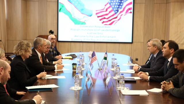 Визит представителей Федерального бюро расследований США в Правоохранительную академию