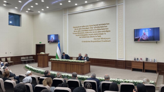 An encounter with a book: Academy students at a commemorative evening in honor of Olim Otakhon