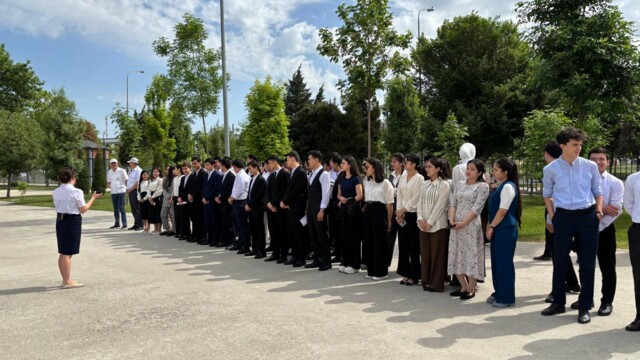 Students' Visit to the Glory and Honor Museum