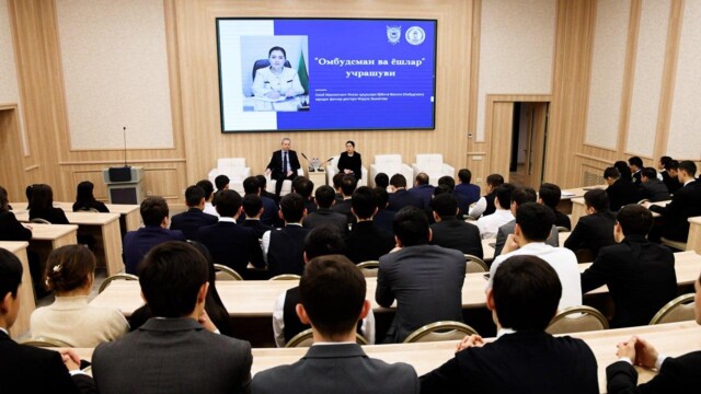 Meeting of the Ombudsman with Youth