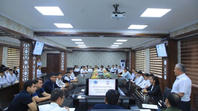 Holding a series of meetings with the youth in regions