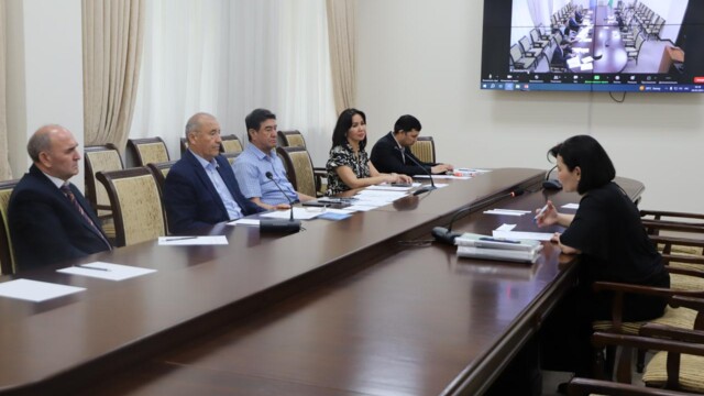 The next qualifying exam for independent students of the Academy was held